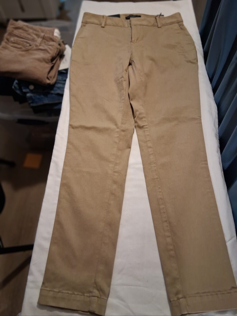 BANANA REPUBLIC SLOAN Women's Classic Khaki Straight-Leg Chinos Mid-Rise Skinny